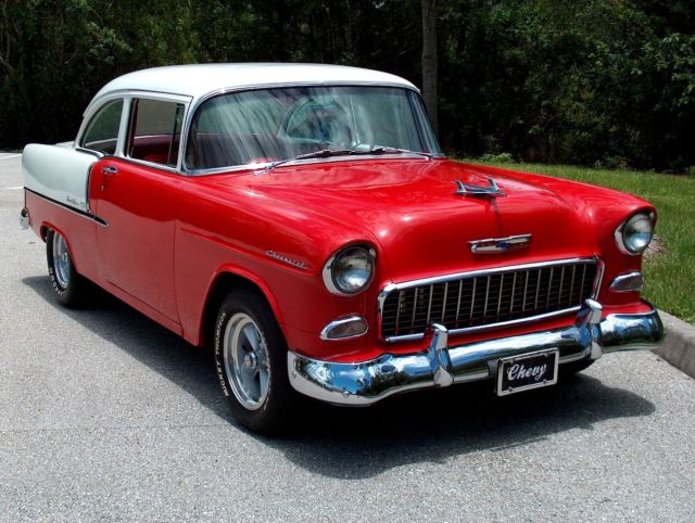 1955 RED / WHITE Chevrolet Bel Air/150/210 2 DOOR POST COUPE