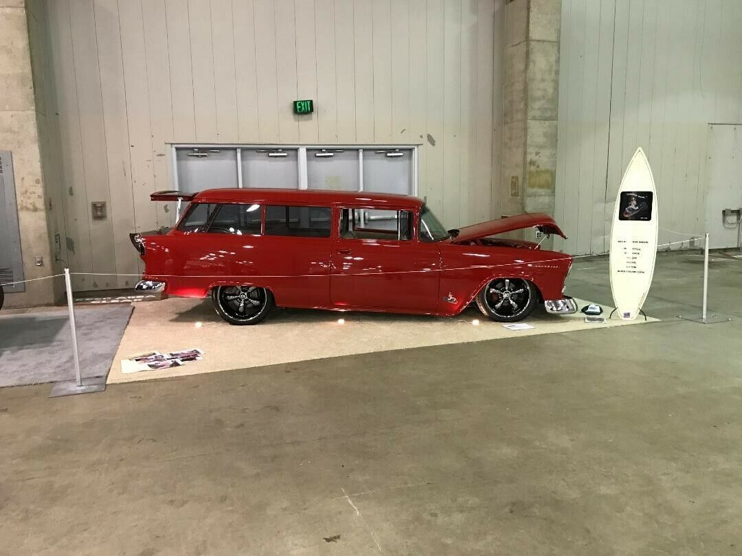 1955 Red Ford Mustang Wagon