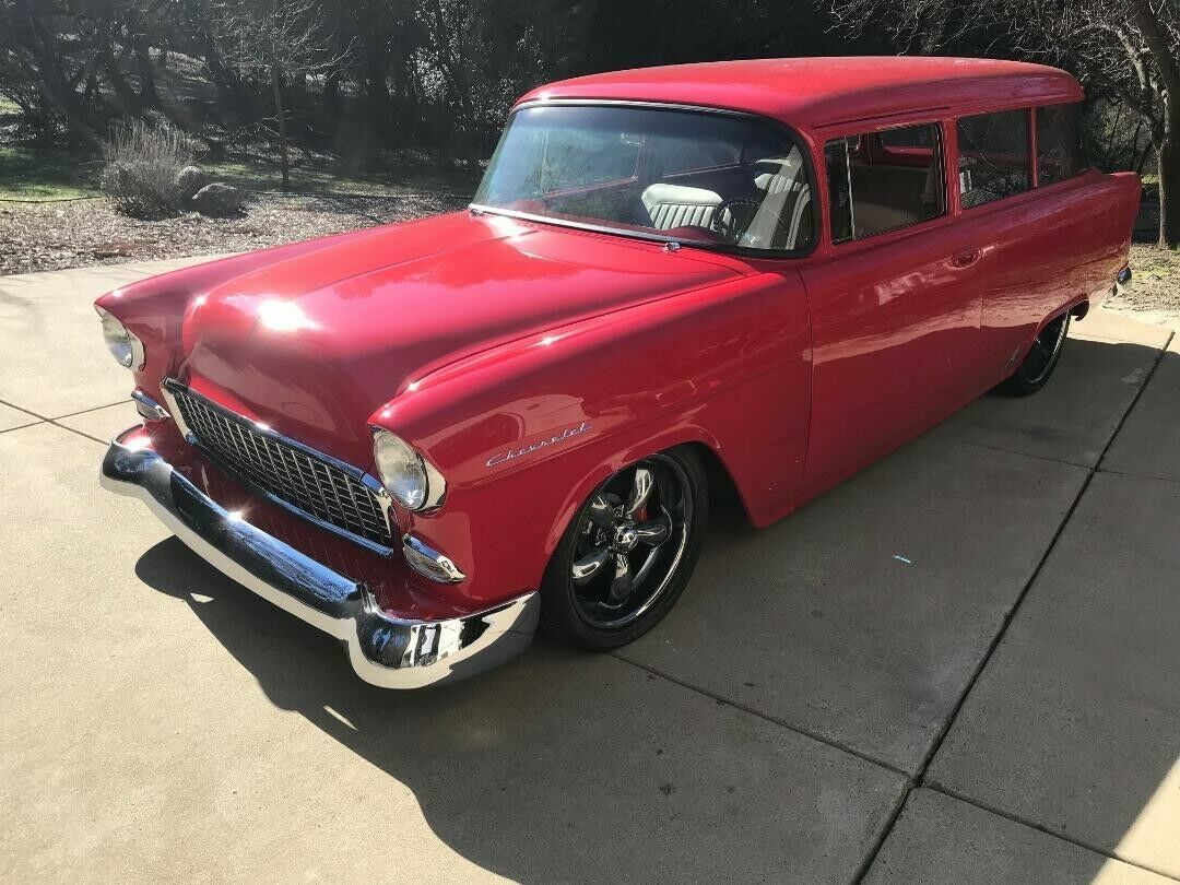 1955 Red Ford Mustang Wagon
