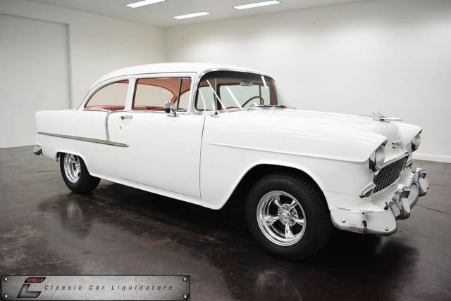 1955 White Chevrolet Bel Air/150/210 Car