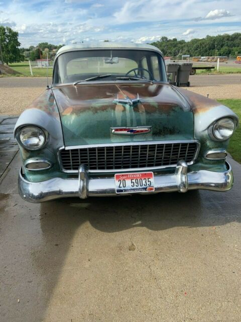 1955 Two Tone Chevrolet Bel Air/150/210