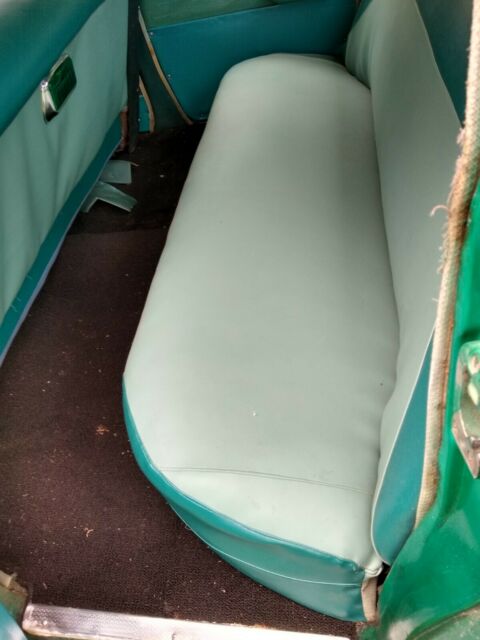 1955 Green Chevrolet Bel Air/150/210 Sedan