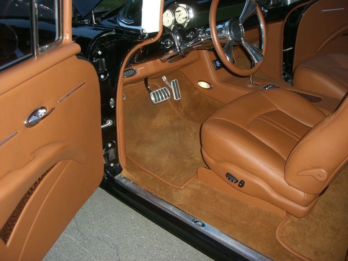 1955 Black/White Chevrolet Bel Air/150/210 Coupe