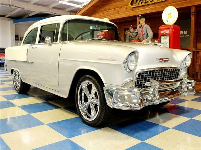 1955 Silver Chevrolet Bel Air/150/210 --