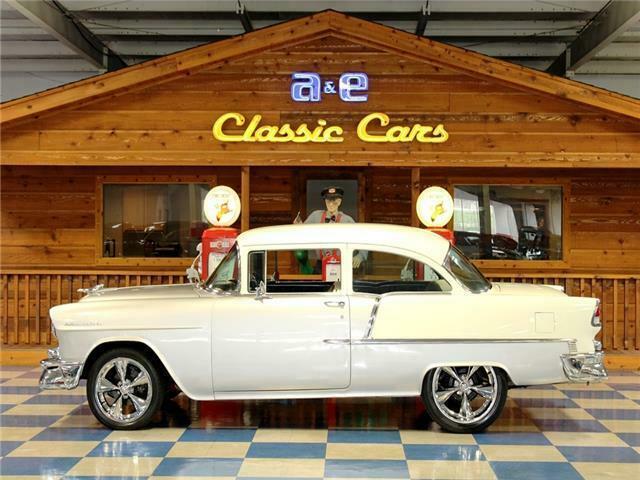 1955 Silver Chevrolet Bel Air/150/210 --