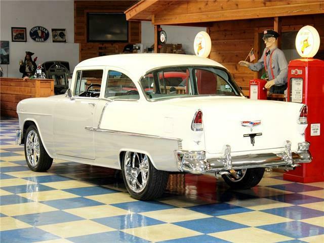 1955 Silver Chevrolet Bel Air/150/210 --