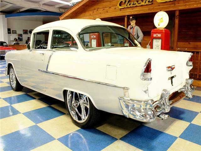 1955 Silver Chevrolet Bel Air/150/210 --