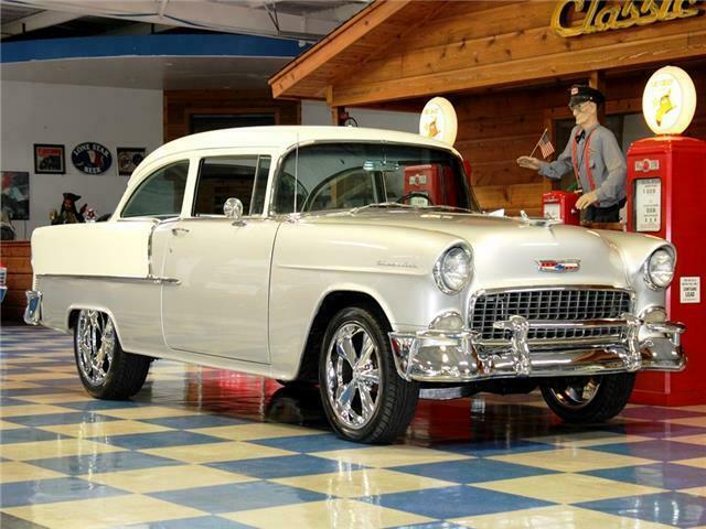 1955 Silver Chevrolet Bel Air/150/210 --
