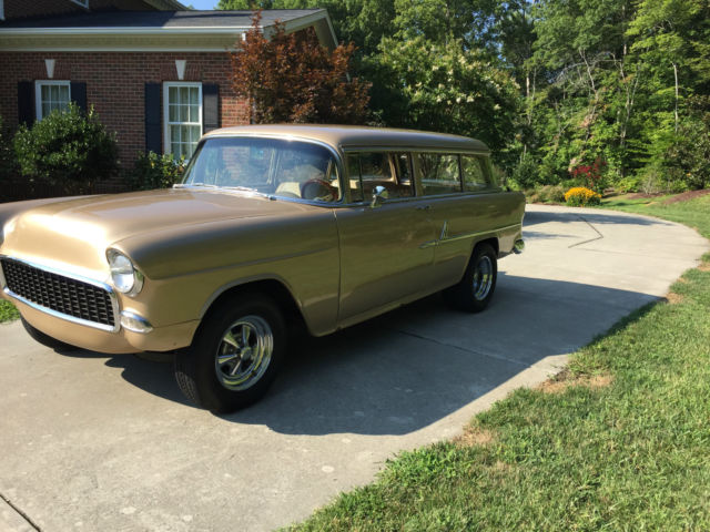 1955 Gold Chevrolet Bel Air/150/210 Wagon
