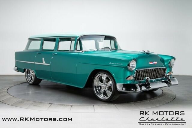 1955 Turquoise Chevrolet Bel Air/150/210 Station Wagon