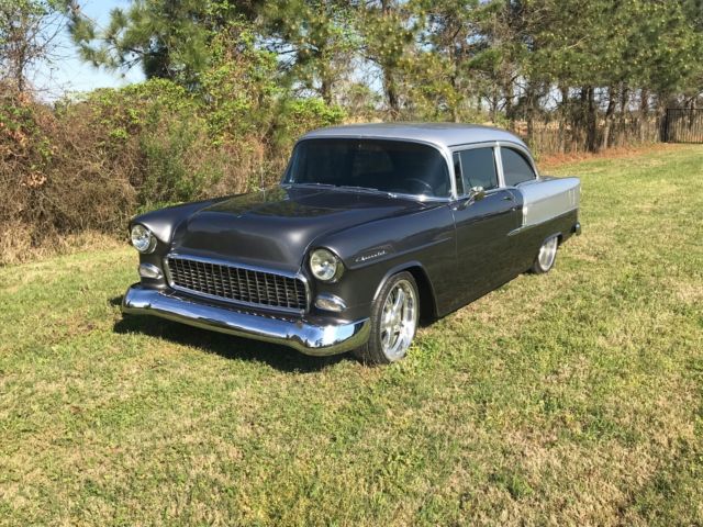 1955 Gray/Silver Chevrolet Bel Air/150/210 Sedan