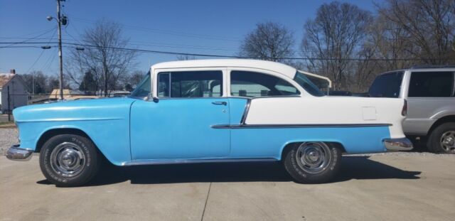 1955 Blue/white Chevrolet Bel Air/150/210 2Dr sedan