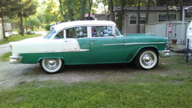 1955 Green Chevrolet BELAIR Sedan
