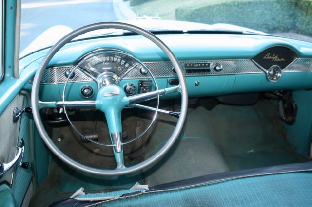1955 Regal Torquoise Green / India Ivory Chevrolet Bel Air/150/210 Sedan