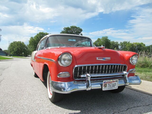 1955 Red/White Chevrolet Bel Air/150/210 2 dr Hardtop