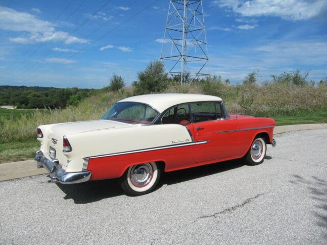 1955 Red/White Chevrolet Bel Air/150/210 2 dr Hardtop