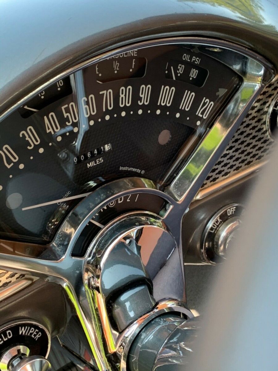 1955 Chevrolet Bel Air/150/210 Sedan