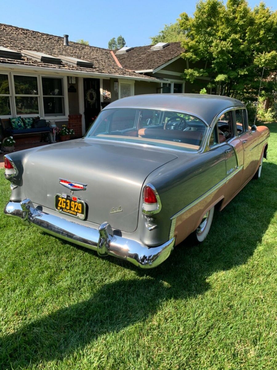 1955 Chevrolet Bel Air/150/210 Sedan