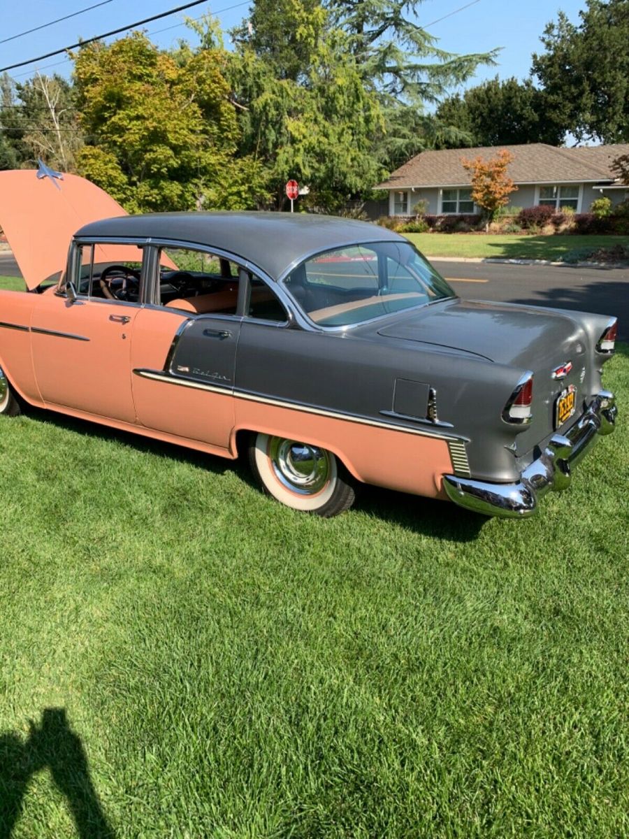 1955 Chevrolet Bel Air/150/210 Sedan