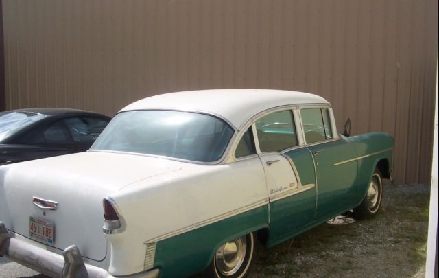 1955 Green/white Chevrolet Bel Air/150/210 4 dr sedan
