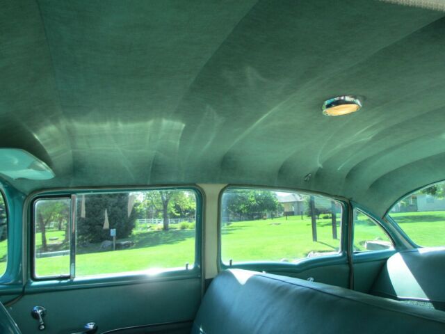 1955 Green Chevrolet Bel Air/150/210 Sedan