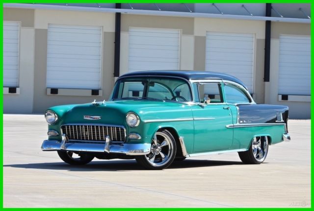1955 Teal Chevrolet Bel Air/150/210 Sedan