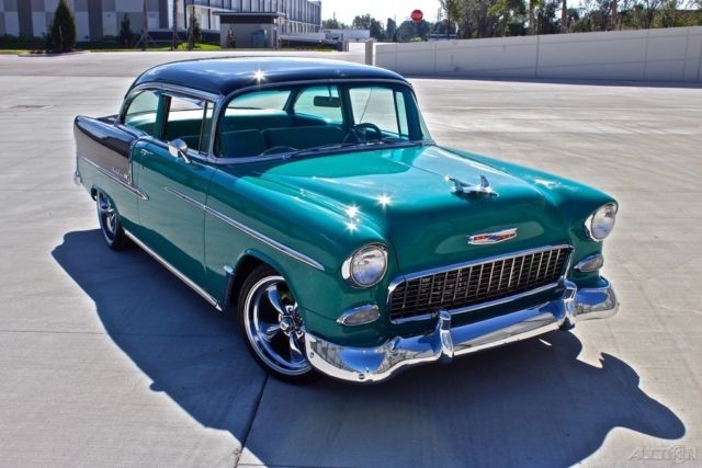 1955 Teal Chevrolet Bel Air/150/210 Sedan