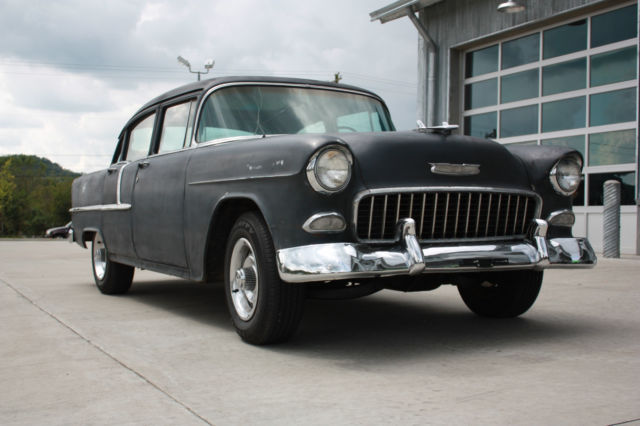 1955 Black Chevrolet Bel Air/150/210