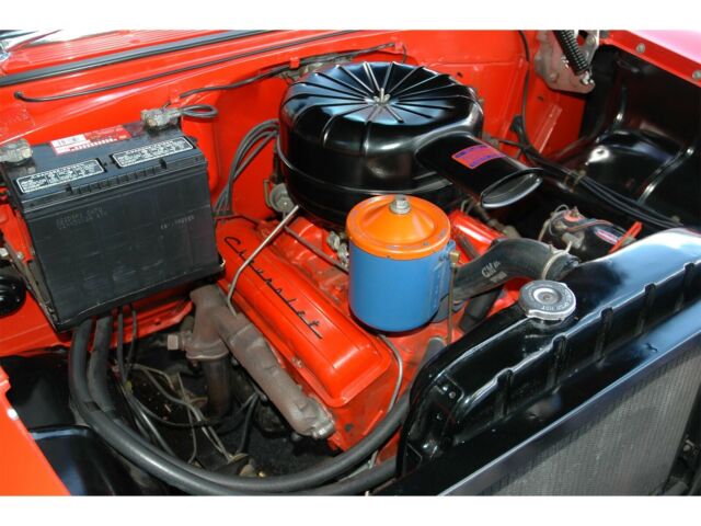 1955 RED / SHOREWOOD BEIGE Chevrolet Bel Air/150/210 Coupe