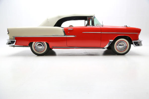 1955 Gypsy red/Shoreline beige Chevrolet Bel Air/150/210 Convertible