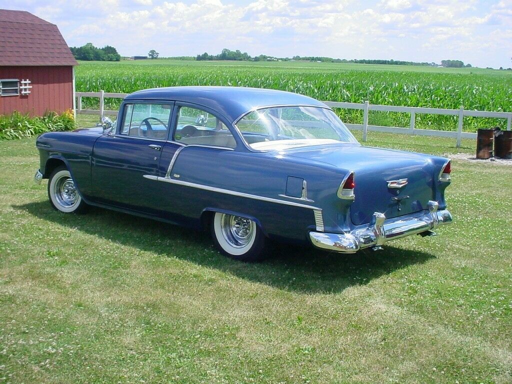1955 Grey Chevrolet Bel Air/150/210 Sedan