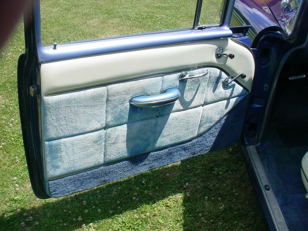 1955 Grey Chevrolet Bel Air/150/210 Sedan