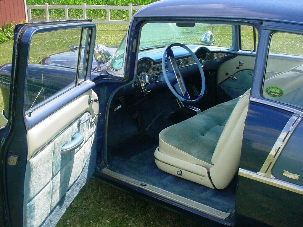 1955 Grey Chevrolet Bel Air/150/210 Sedan
