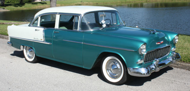 1955 Green & White Chevrolet Bel Air/150/210