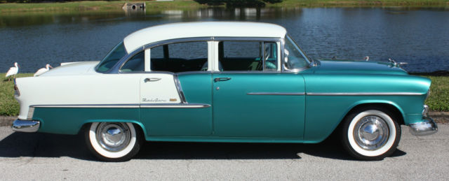 1955 Green & White Chevrolet Bel Air/150/210