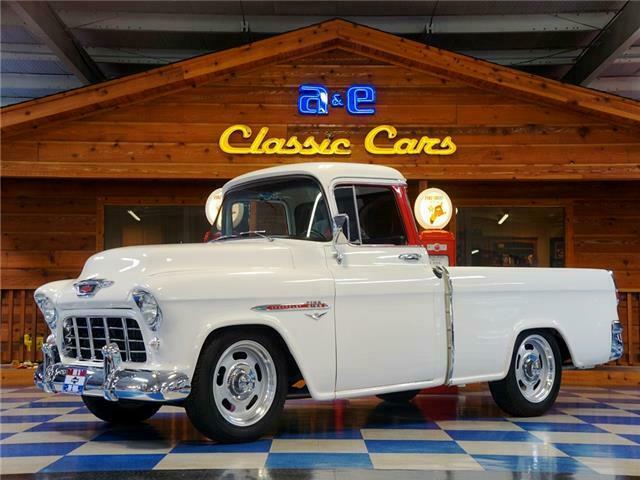1955 White Chevrolet Camaeo Pickup --