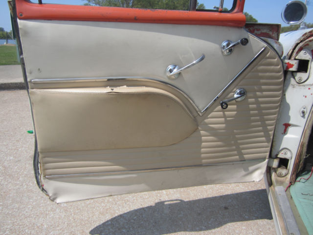 1955 white Chevrolet Bel Air/150/210 station wagon