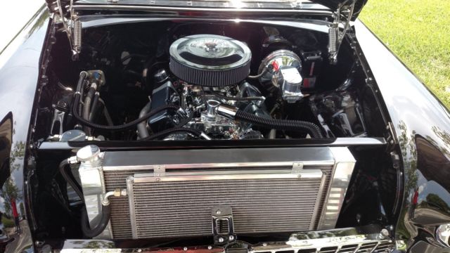1955 Black/Silver Chevrolet Bel Air/150/210 Coupe