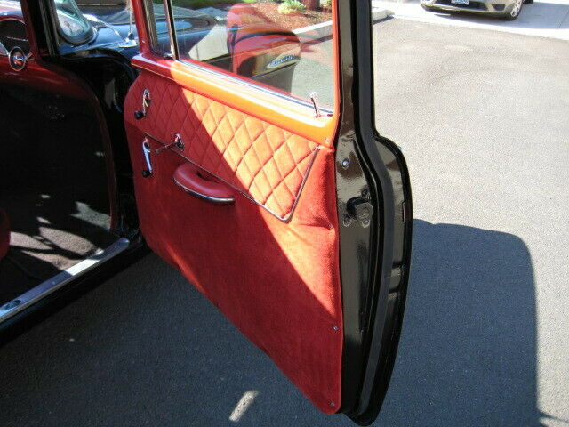 1955 black Chevrolet Bel Air/150/210