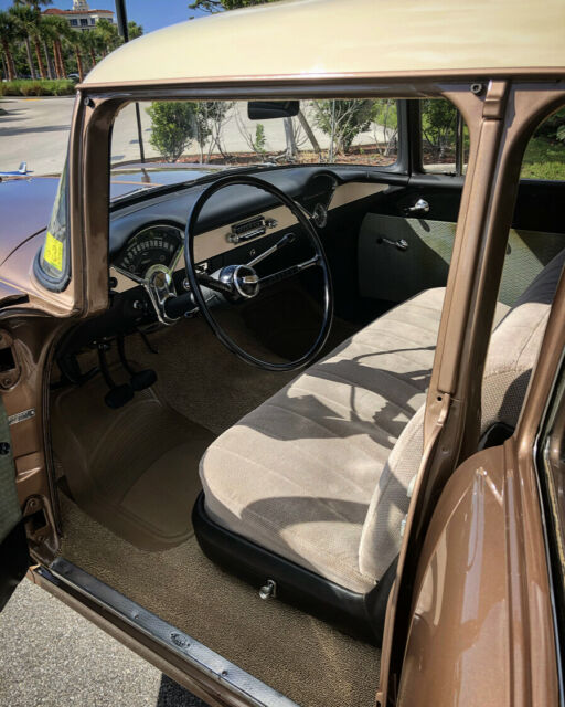1955 Autumn bronze Chevrolet Bel Air/150/210 Sedan