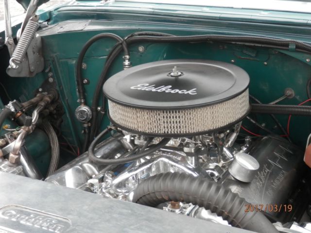 1955 2-Tone Holly Green & White Chevrolet Bel Air/150/210 Coupe