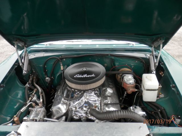 1955 2-Tone Holly Green & White Chevrolet Bel Air/150/210 Coupe