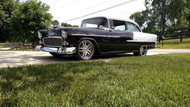 1955 Black/Silver Chevrolet Bel Air/150/210 Coupe