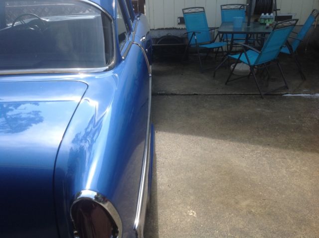 1955 Blue Chevrolet Bel Air/150/210 Sedan