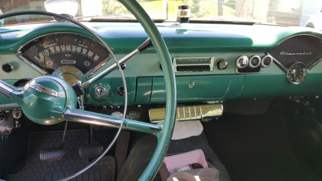 1955 Green Chevrolet Bel Air/150/210 Sedan