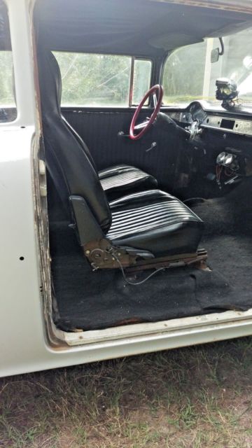 1955 Gray Chevrolet Bel Air/150/210 Sedan