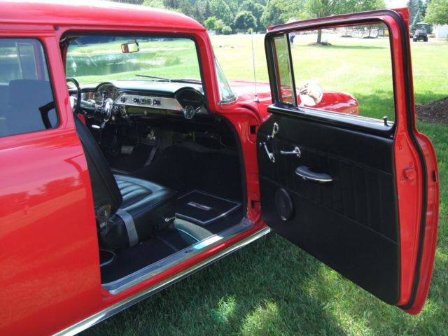 1955 VIPER RED Chevrolet Bel Air/150/210 Wagon
