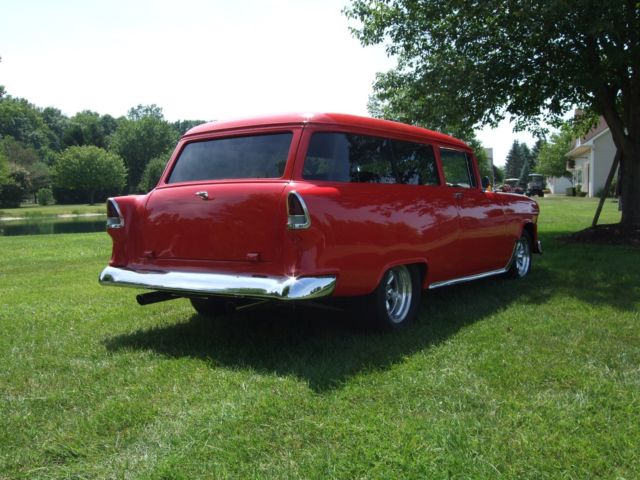 1955 VIPER RED Chevrolet Bel Air/150/210 Wagon