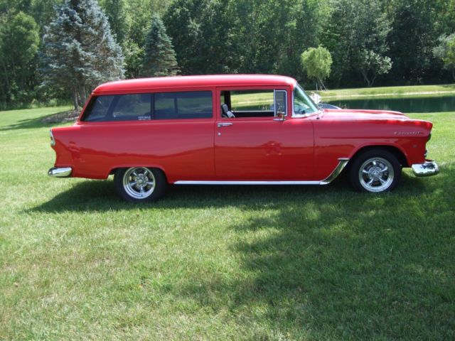 1955 VIPER RED Chevrolet Bel Air/150/210 Wagon