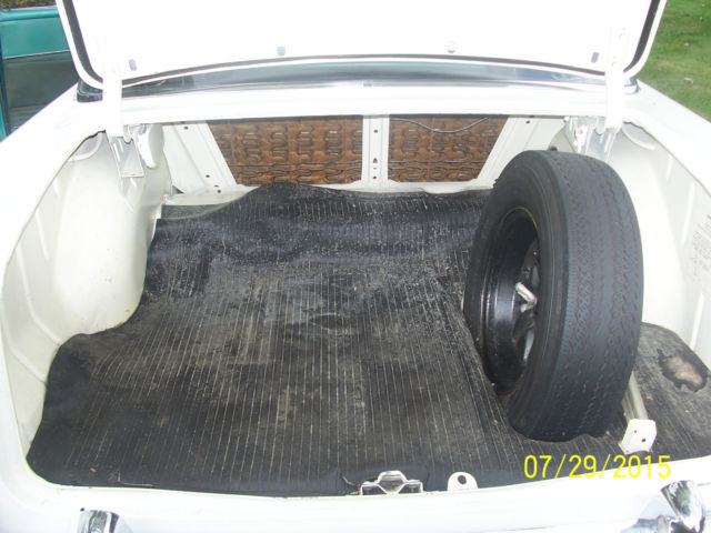 1955 Greene and Cream Chevrolet Bel Air/150/210